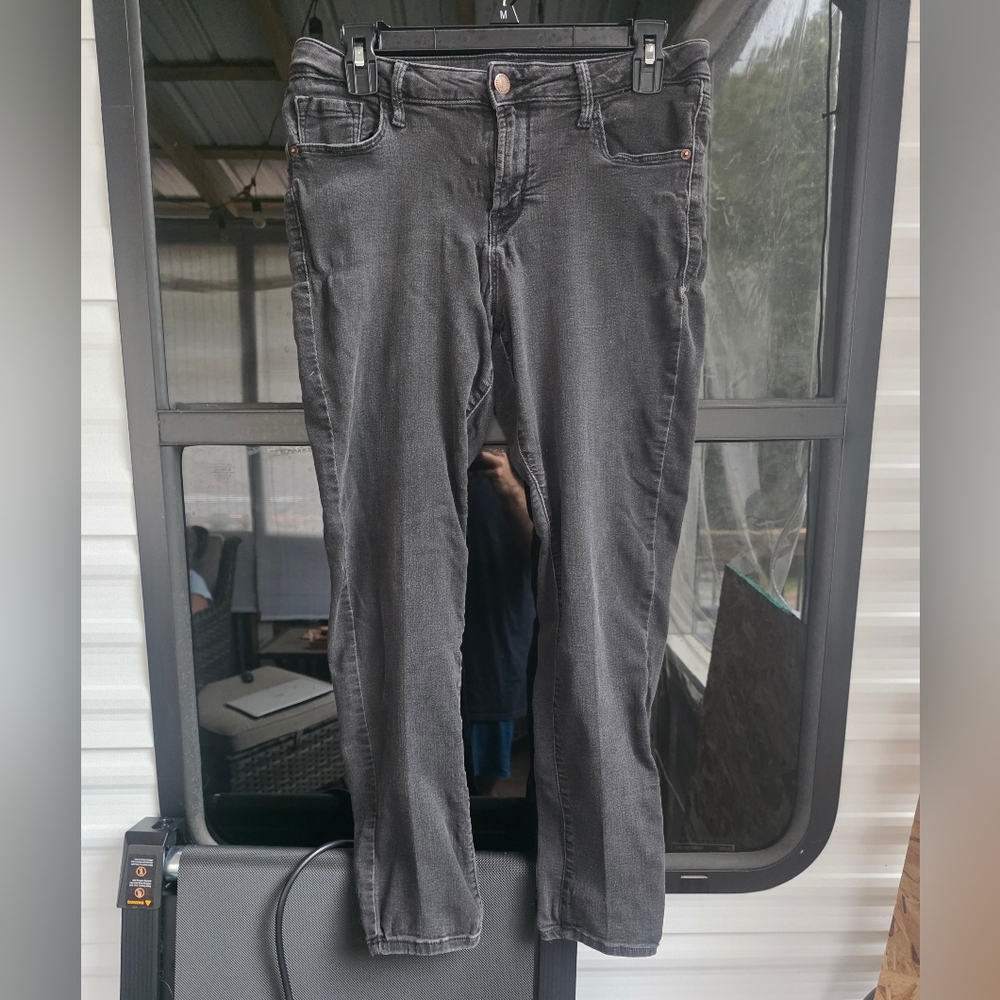 Old Navy Women's Charcoal Skinny Jeans